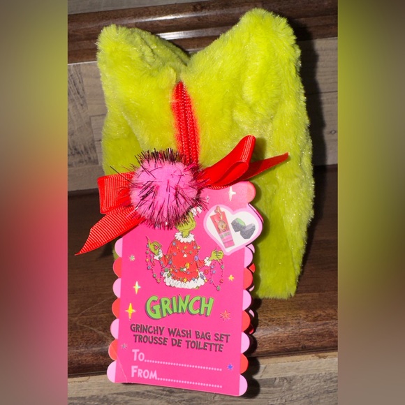 Super Cute Grinchy Wash Bag Set - NEW - Picture 10 of 10